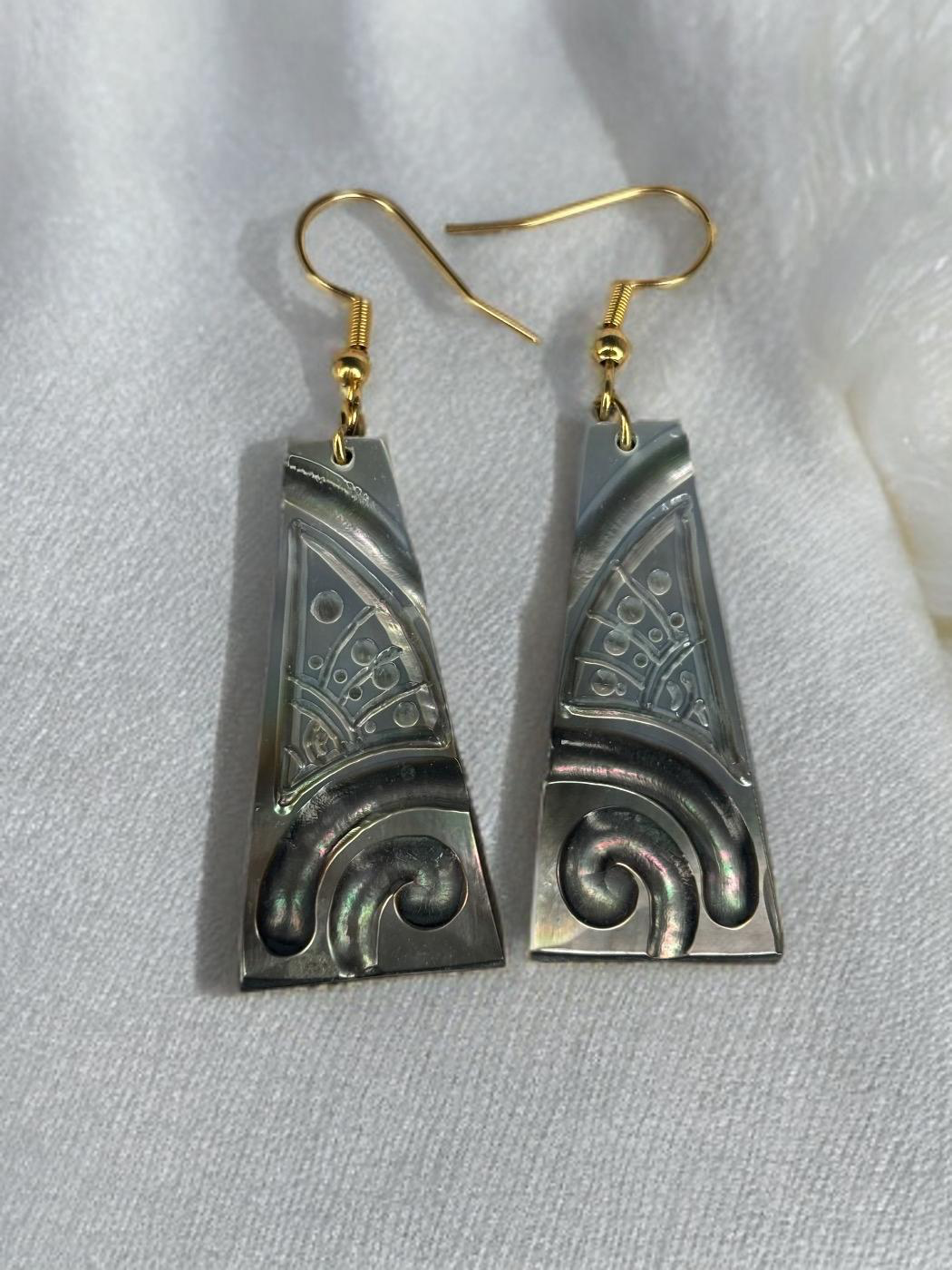 Boucle d’oreille NACRÉ